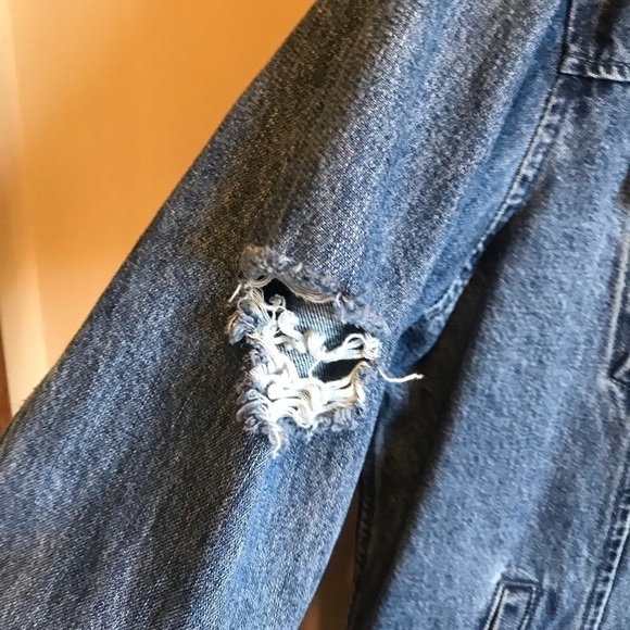 PACSUN Size Large Denim Jean Jacket Distressed - Picture 3 of 10